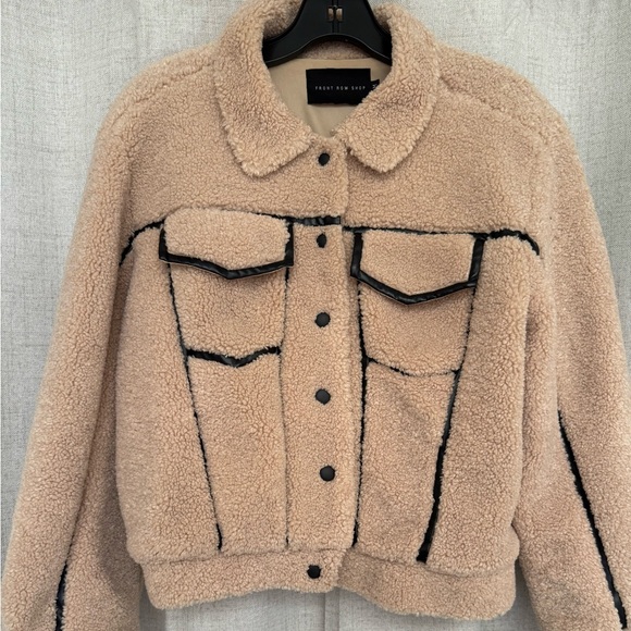 FRONT ROW SHOP Women's Tan Sherpa with Black Leather Trim Bomber Jacket. Size M - Picture 1 of 13